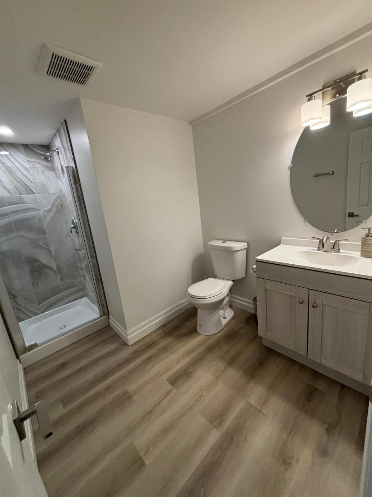 One-Bedroom Unit At Vista Hill Waterloo Exterior foto